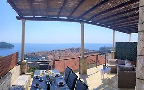 Dalmatins Milliondollar Sea View